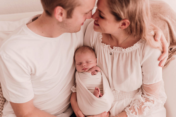 Neugeborenen fotografin, neugeborenen fotoshooting, newborn fotografie, newborn fotoshooting, neugeborene fotos, babyfotos neugeborene