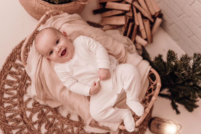 Familie im Studio fotografiert von Babyfotografin Duesseldorf einfallslicht fotografie 11