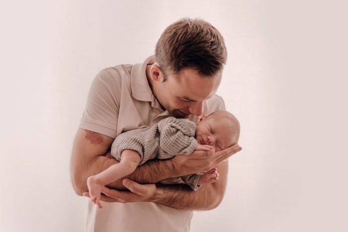 Neugeborenenshooting Familienfotos Neugeborene Düsseldorf Babyfotos Babyshootings Familie