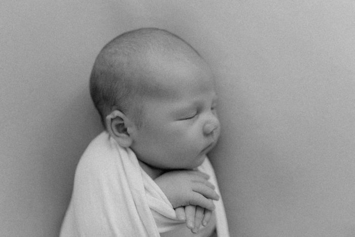 Babyfotografin Düsseldorf Babyfotos Babyshooting Familienshooting Babybauchshooting Neugeborenenshooting Newbornshooting