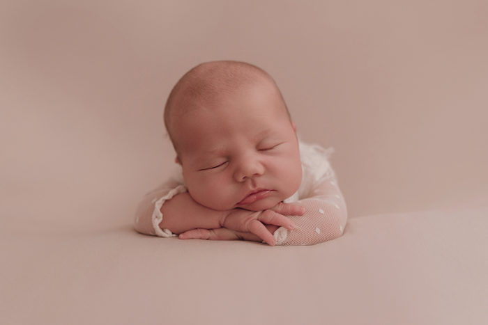 Babyfotografin Düsseldorf Babyfotos Babyshooting Familienshooting Babybauchshooting Neugeborenenshooting Newbornshooting