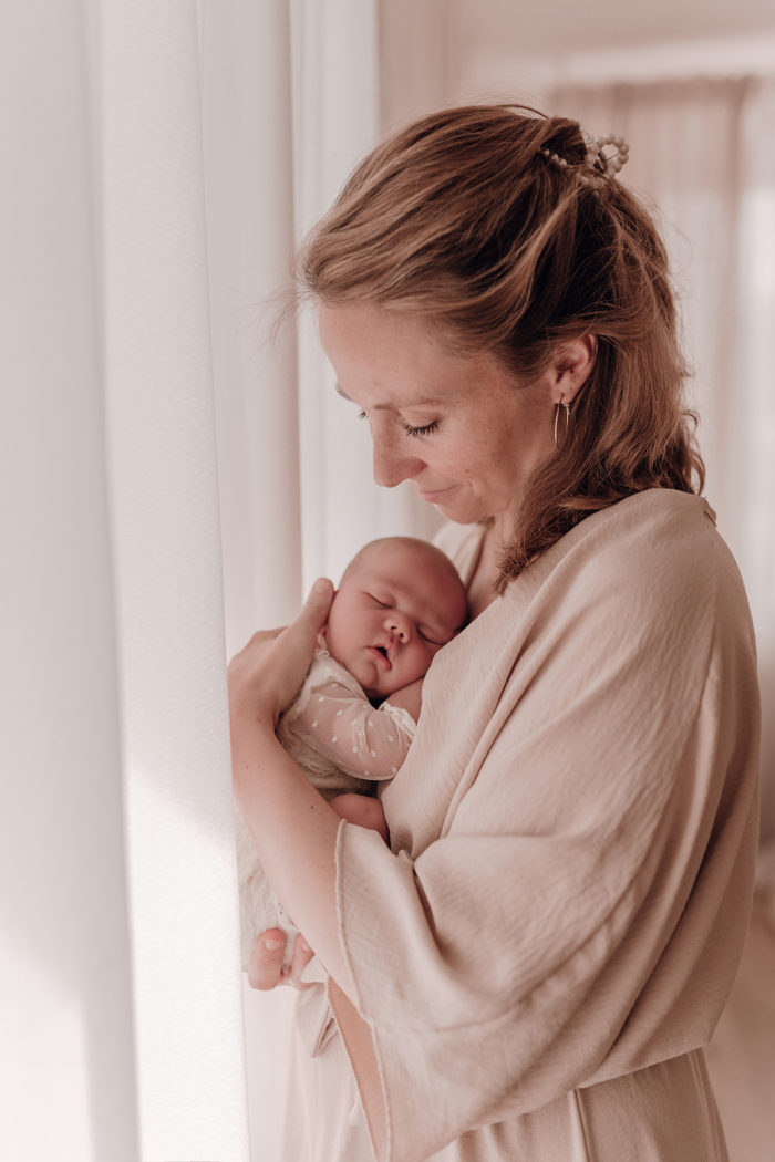 Babyfotografin Düsseldorf Babyfotos Babyshooting Familienshooting Babybauchshooting Neugeborenenshooting Newbornshooting