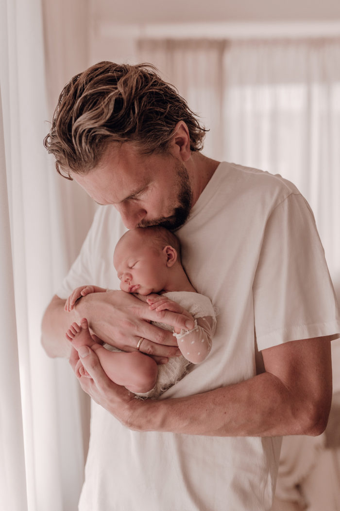 Babyfotografin Düsseldorf Babyfotos Babyshooting Familienshooting Babybauchshooting Neugeborenenshooting Newbornshooting