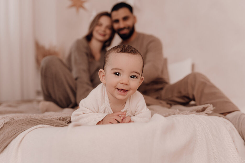 Mini-Shootings Weihnachten einfallslicht fotografie Familienfotos Geschwisterbilder Familienbilder Kinderfotos Duesseldorf